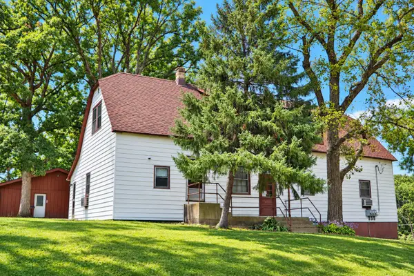 614 Maple Avenue, Willow Springs, IL 60480