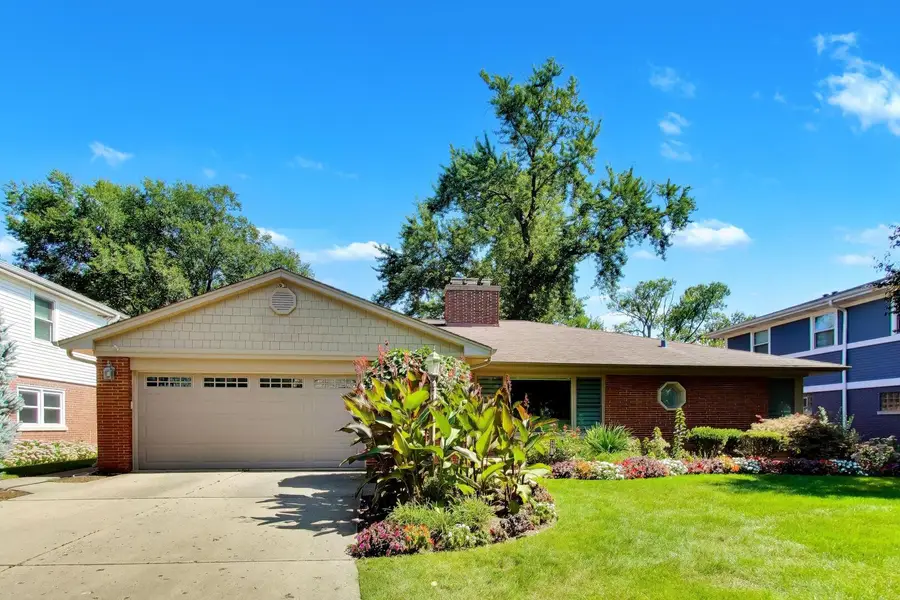 403 S We Go Trail, Mount Prospect, IL 60056 - #2