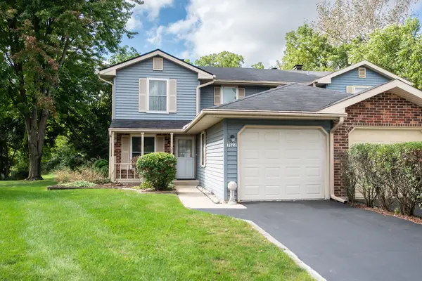 1523 Lighthouse Drive, Naperville, IL 60565