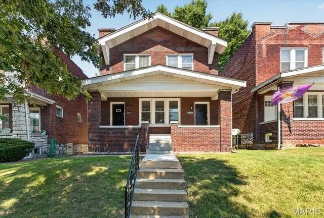 5241 Sutherland Avenue, Saint Louis, MO 63109 - #1