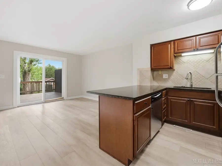 27W113 Cooley Avenue, Winfield, IL 60190 - #3