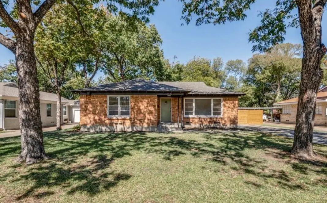 2433 Southwood Drive, Dallas, TX 75233 - #1