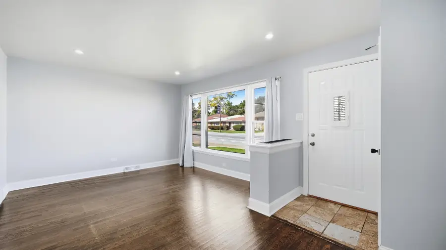 139 W 83rd Street, Chicago, IL 60620 - #3