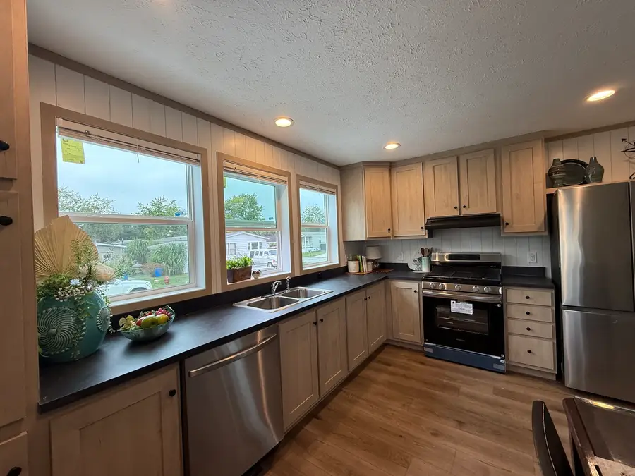 181 Windmere Circle, Matteson, IL 60443 - #3