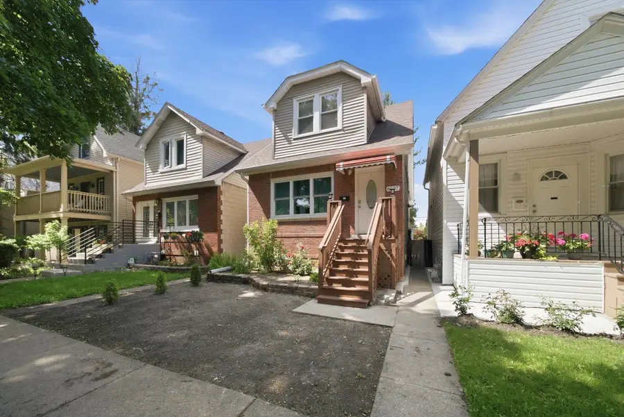 6707 31st Street, Berwyn, IL 60402 - #2