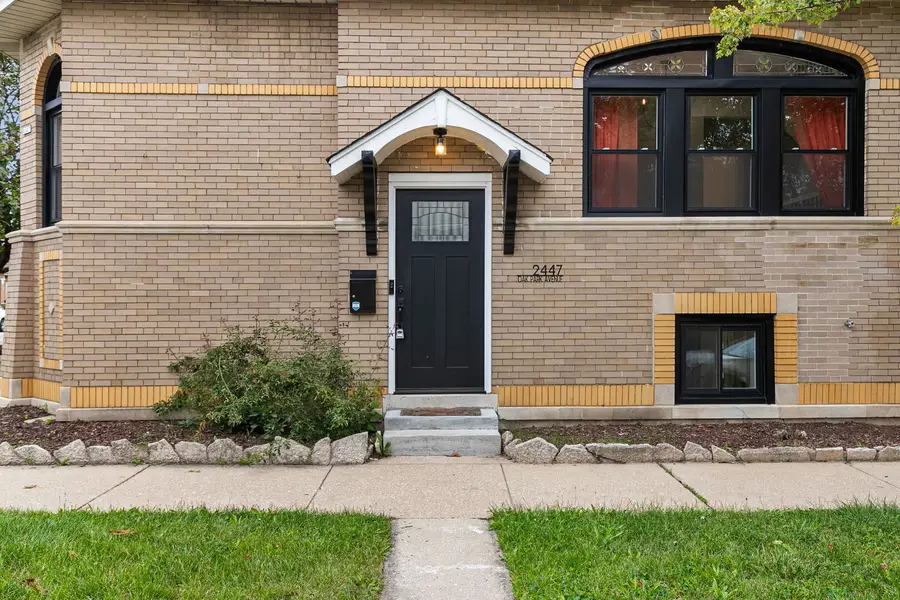 2447 Oak Park Avenue, Berwyn, IL 60402 - #3