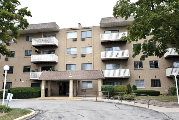 280 N Westgate Road #130, Mount Prospect, IL 60056
