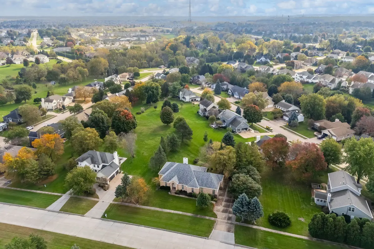 5673 18th Street, Bettendorf, IA 52722 - #1