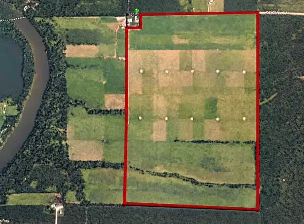 1723 E 3400 North Road, St. Anne, IL 60964