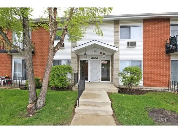8836 N Western Avenue #104D, Des Plaines, IL 60016