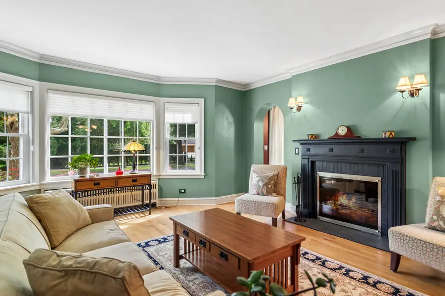 6760 N Jean Avenue, Chicago, IL 60646 - #2