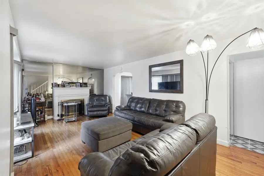 7559 S Hoyne Avenue, Chicago, IL 60620 - #3