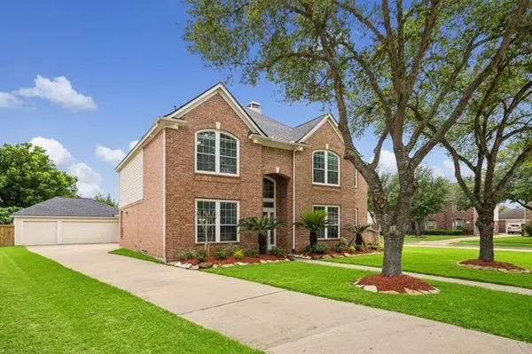 5002 Hearth Hollow Lane, Sugar Land,  77479