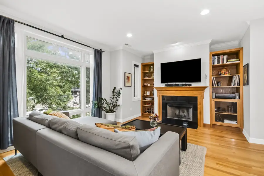 3456 N Ashland Avenue #2N, Chicago, IL 60657 - #2