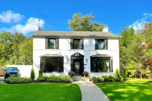 901 Locust Road, Wilmette, IL 60091