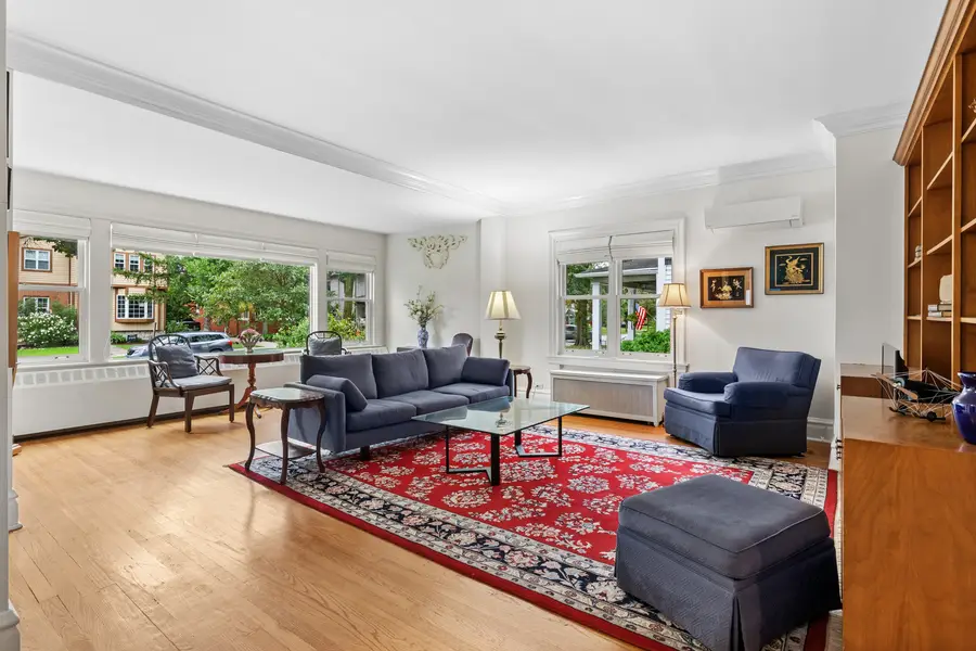 520 Courtland Avenue, Park Ridge, IL 60068 - #3