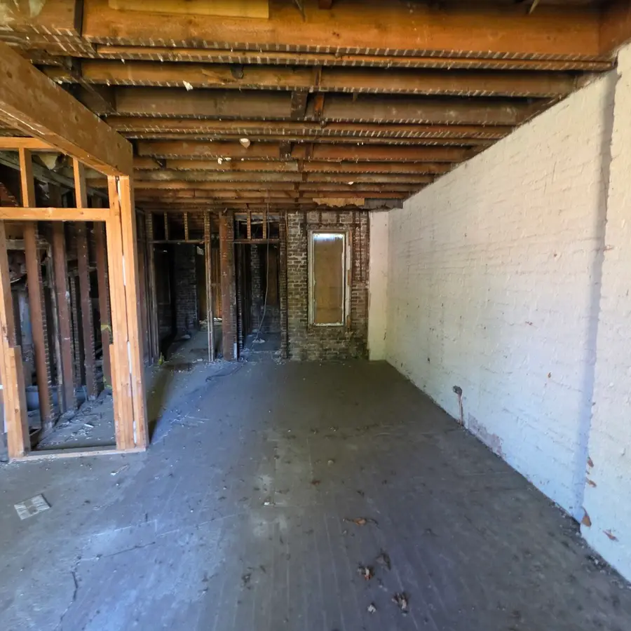 10411 S Corliss Avenue, Chicago, IL 60628 - #2