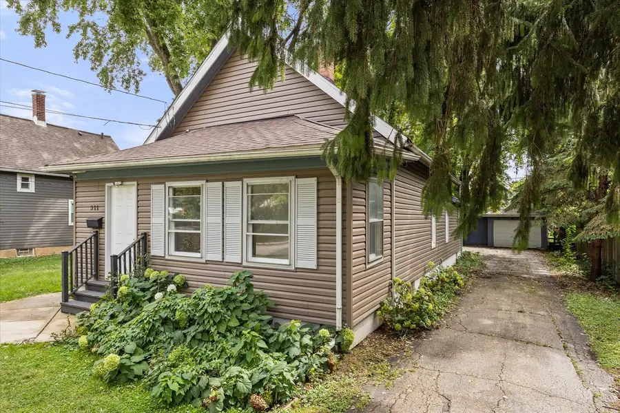 311 Orange Street, Elgin, IL 60123 - #3