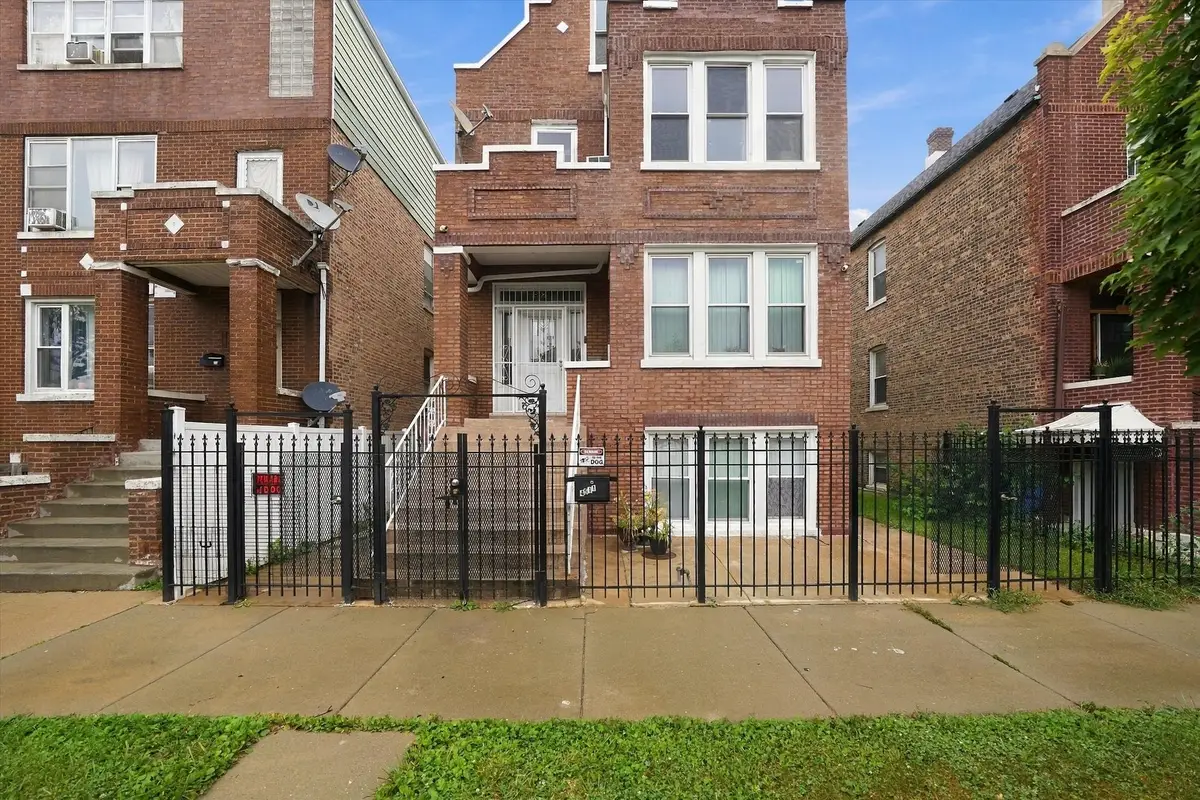 4511 S Francisco Avenue, Chicago, IL 60632 - #1
