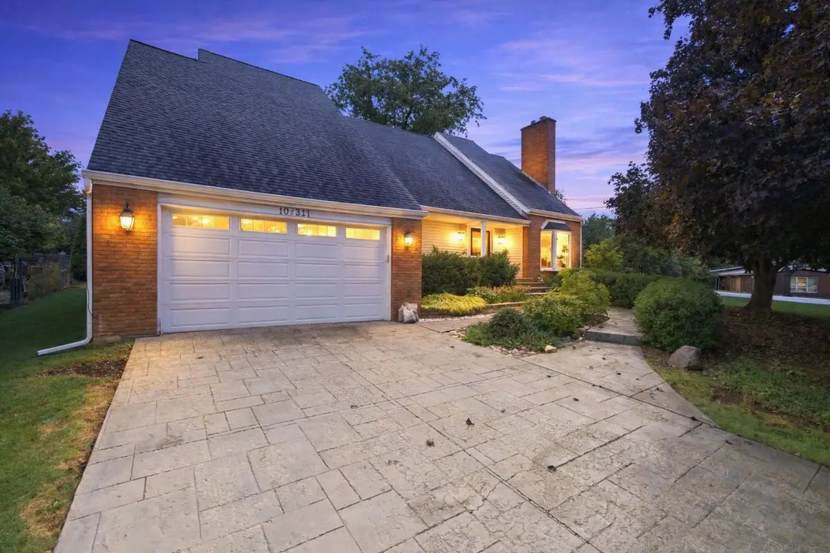 10S381 Jamie Lane, Willowbrook, IL 60527 - #1