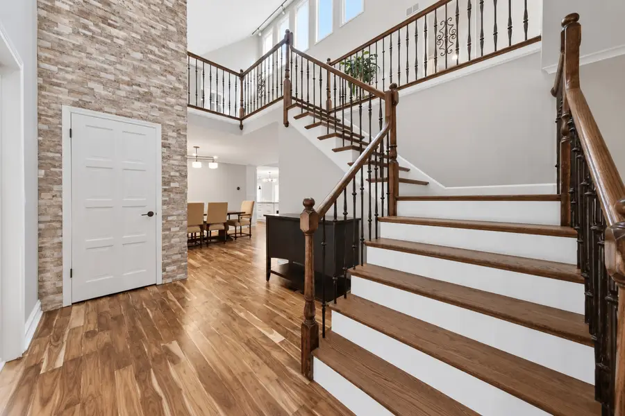 10S381 Jamie Lane, Willowbrook, IL 60527 - #3