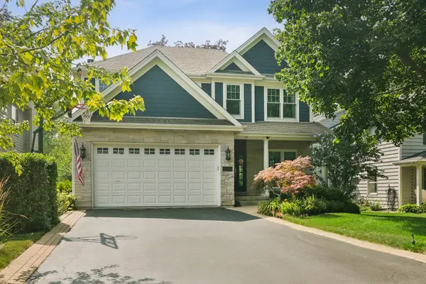 730 Highland Avenue, Barrington, IL 60010