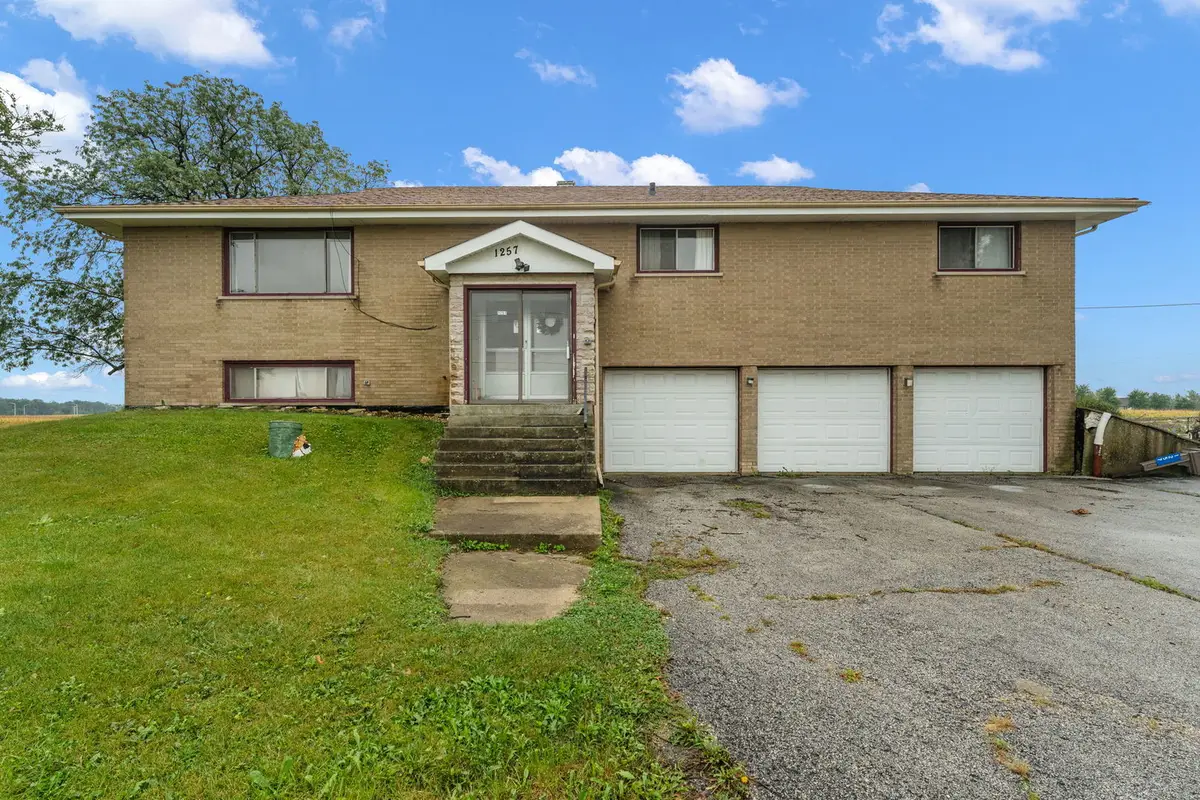 1257 E Exchange Street, Crete, IL 60417 - #1