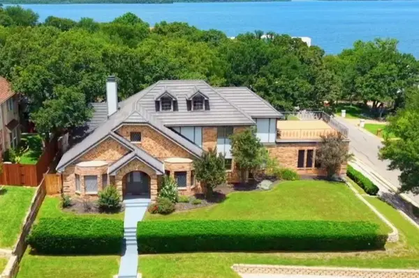 6101 Tiffany Oaks Lane, Arlington,  76016