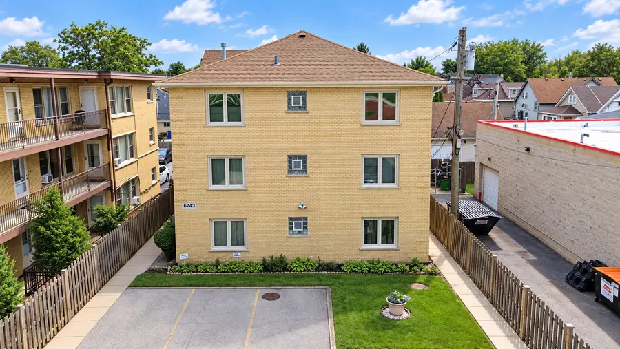 6743 W Irving Park Road #202, Chicago, IL 60634 - #2