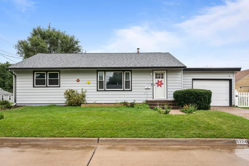 5324 10th Avenue, Moline, IL 61265 - #1