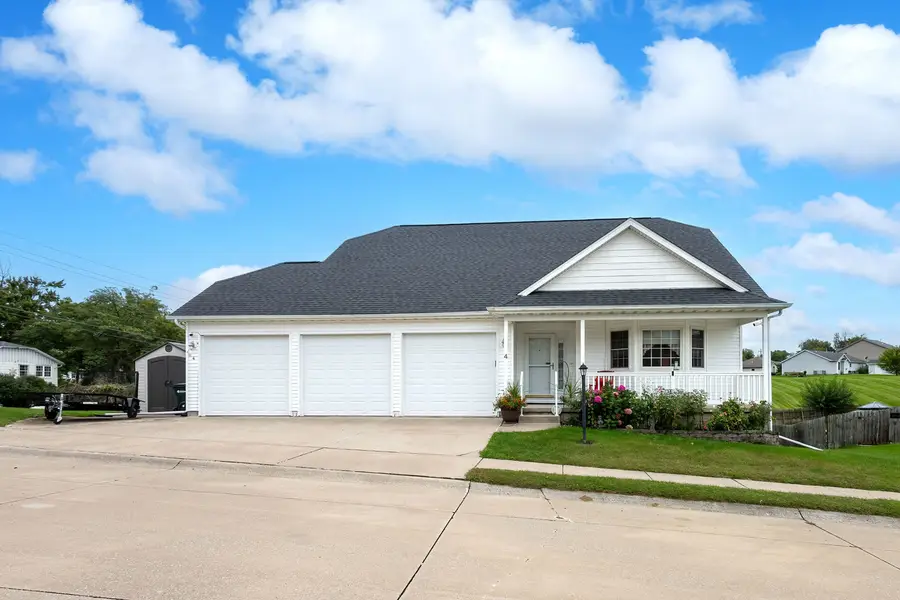 4 Hidden Valley Circle, Davenport, IA 52804 - #2
