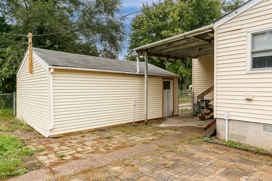 17112 10th Avenue, East Moline, IL 61244 - #2