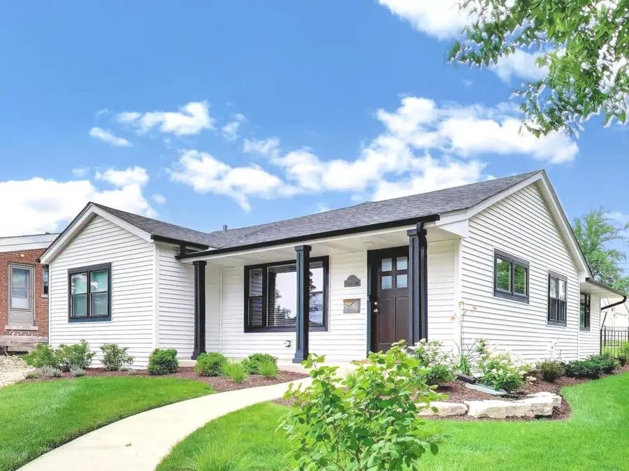 304 W Graham Avenue, Lombard, IL 60148 - #2