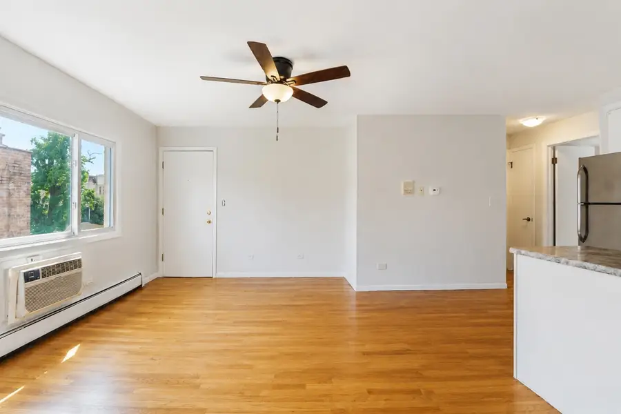 4306 N Keystone Avenue #303, Chicago, IL 60641 - #3