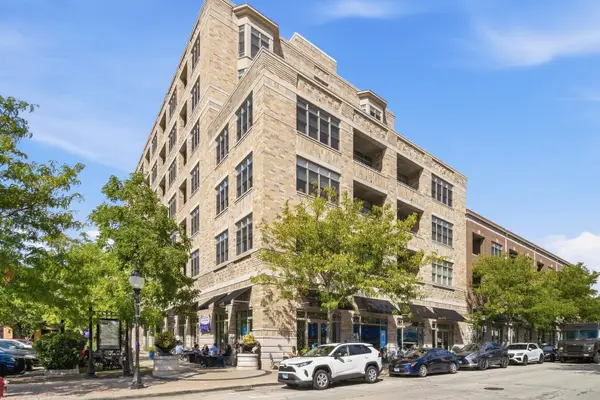 10 S Dunton Avenue #707, Arlington Heights, IL 60005