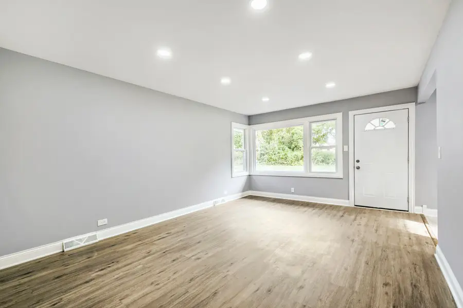 590 W 16th Street, Chicago Heights, IL 60411 - #2