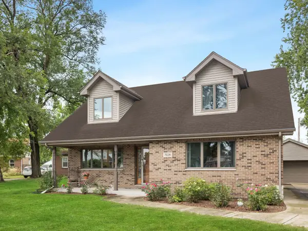 7024 Garden Lane, Bridgeview, IL 60455