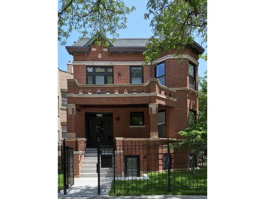 2039 N Humboldt Boulevard, Chicago, IL 60647 - #2