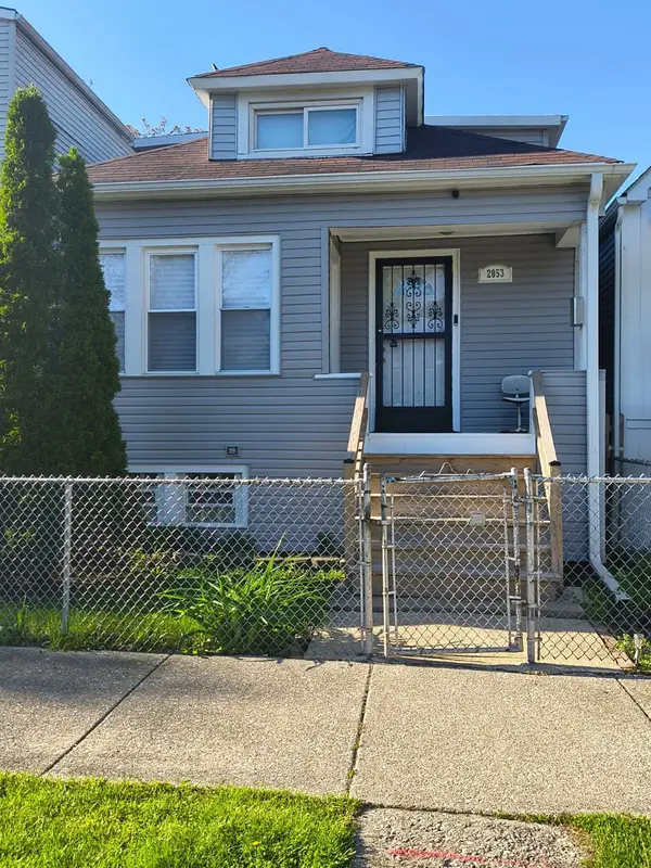 2053 W 70th Street, Chicago, IL 60636