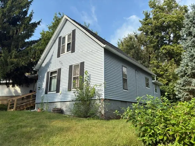 305 S Lumber Street, Bloomington, IL 61701 - #2