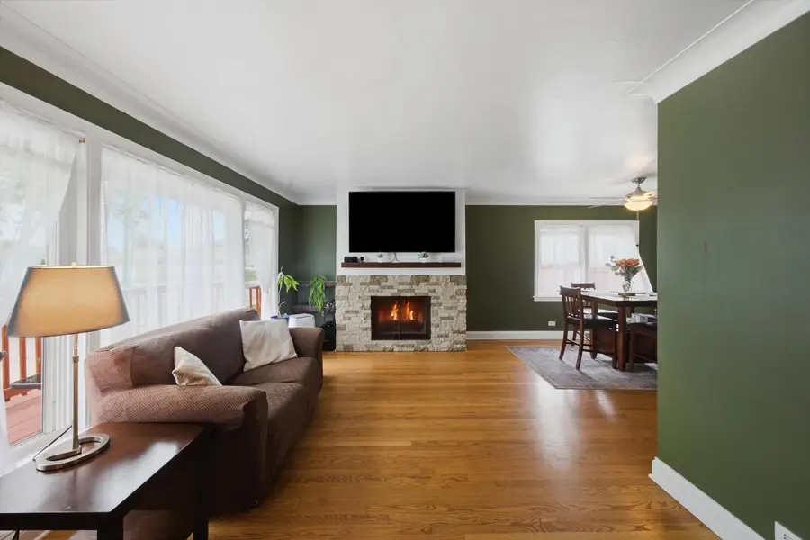 11362 S Hamlin Avenue, Chicago, IL 60655 - #2