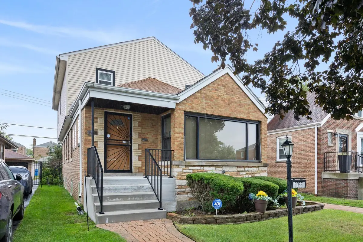 9055 S Luella Avenue, Chicago, IL 60617 - #1