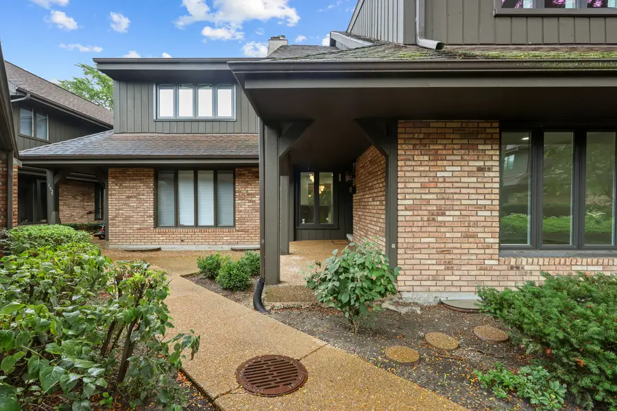 1935 Mission Hills Lane, Northbrook, IL 60062 - #2