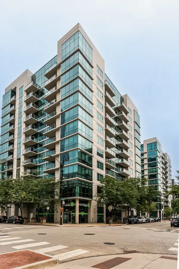 123 S Green Street #506B, Chicago, IL 60607