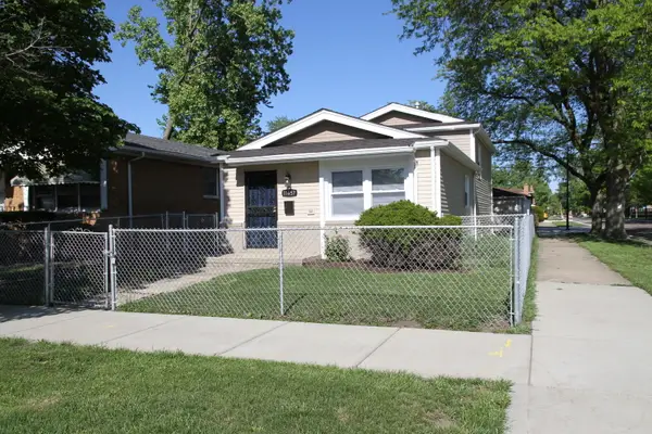 11657 S Racine Avenue, Chicago, IL 60643