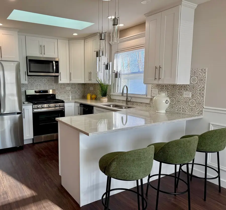 11657 S Racine Avenue, Chicago, IL 60643 - #2
