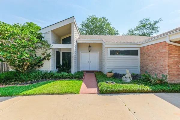 1007 Arrow Hill Road, Houston,  77077