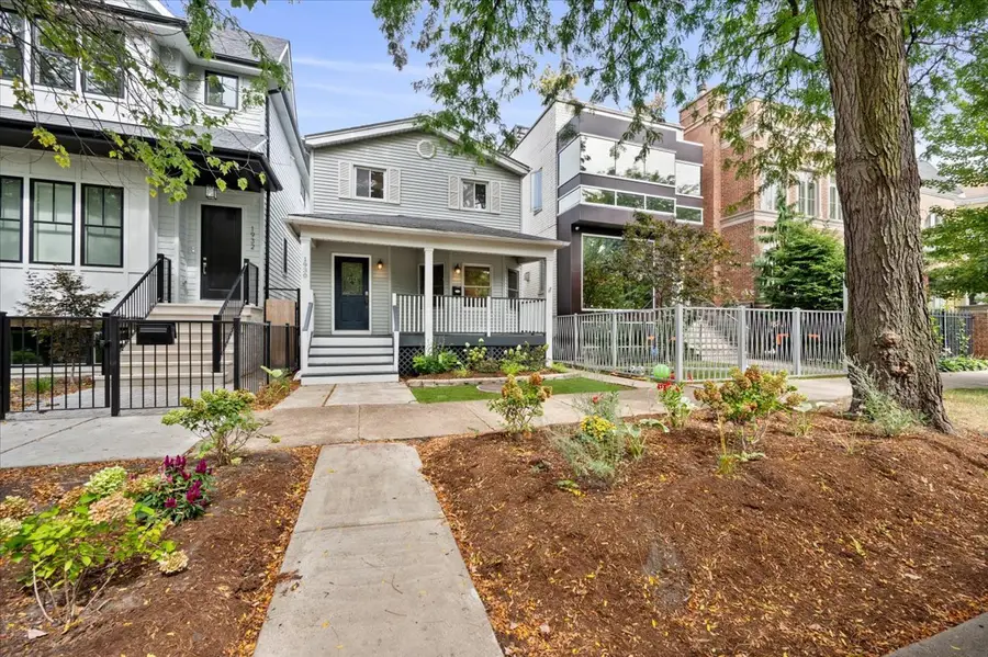 1930 W Wolfram Street, Chicago, IL 60657 - #2