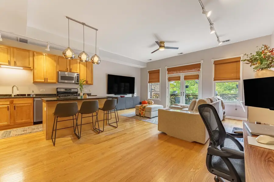 4806 N Milwaukee Avenue #2W, Chicago, IL 60630 - #2