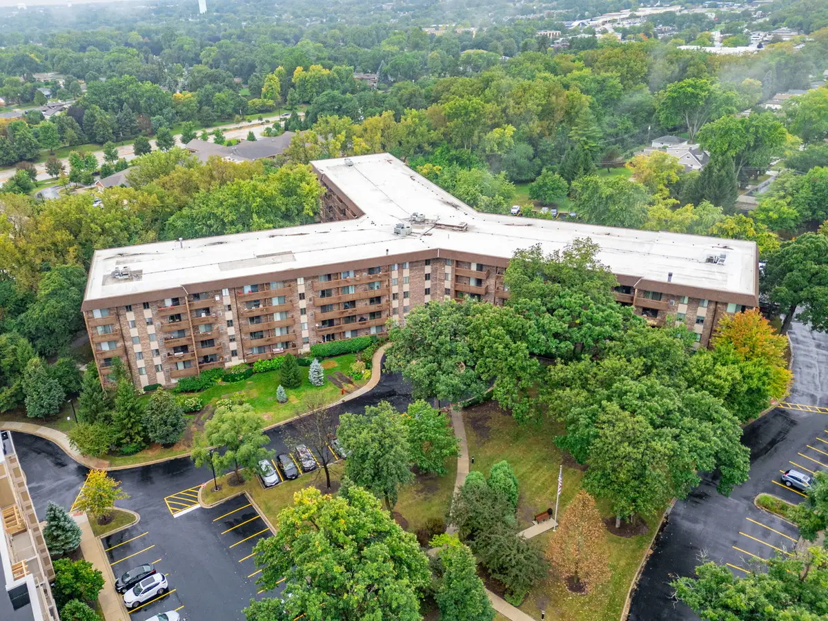 120 Lakeview Drive #208, Bloomingdale, IL 60108 - #1
